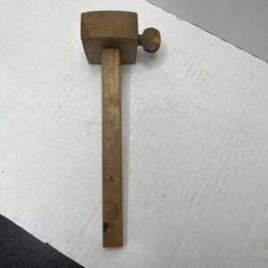 VINTAGE STANLEY NO. 62 WOODWORKERS SCRATCH MARKING GAGE USA.